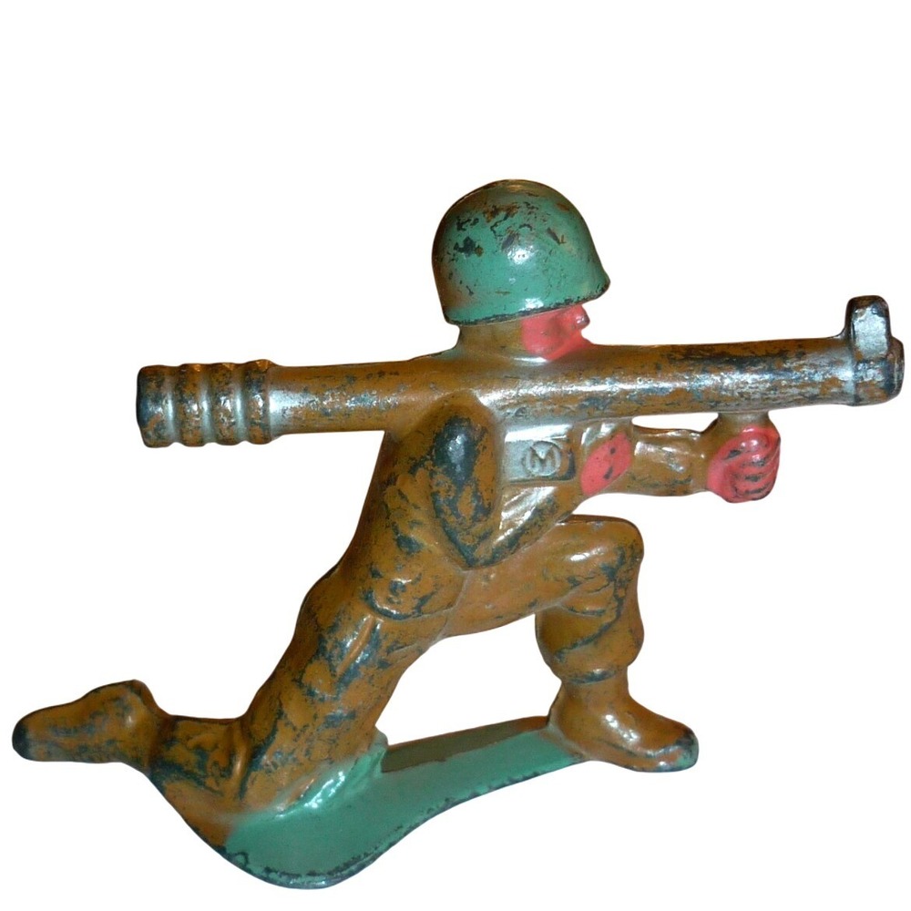 Vintage Manoil M189 Lead Toy Soldier Kneeling Bazooka Gunner Anti Tank WWII